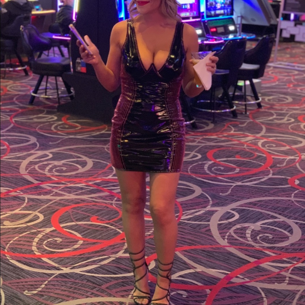 UK8/US4 oh Polly latex dress worn once